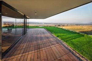 Observation house by I O Architects