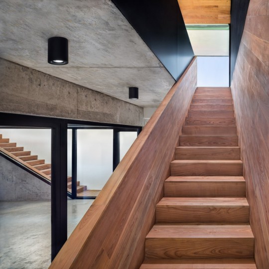 Observation house by I O Architects