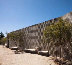 Pabellón de Cuatro Usos by Felipe Assadi and Francisca Pulido