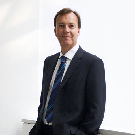 Royal College of Art rector apologises for statements about staff