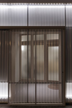 Physiotherapy centre by Nano Arquitectos