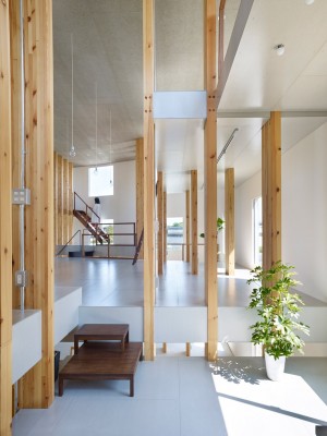 Pillar Grove by Mamiya Shinichi Design Studio