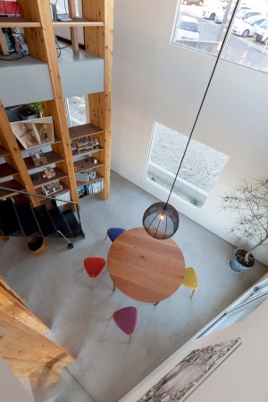 Pillar Grove by Mamiya Shinichi Design Studio