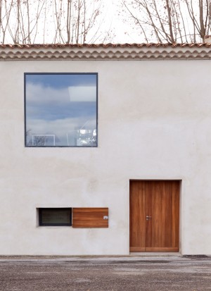 Renovation in Provence by Michael Menuet
