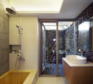 Residence in Bomok by Doojin Hwang architects