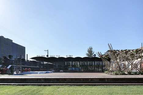 Rising-Canes-Bamboo-Pavilion_Penda_Beijing-Design-Week-2015_dezeen_468_16