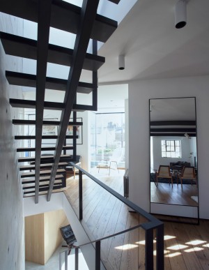 Sewdley Street interior by Giles Pike