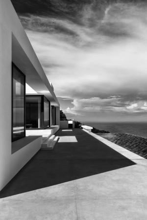 Silver House by Olivier Dwek, Greece