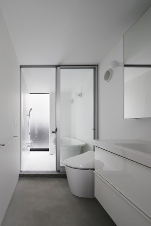 Spiral Window House by Alphaville Architects