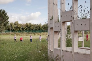 Hedge School educational pavilion by AP+E studio
