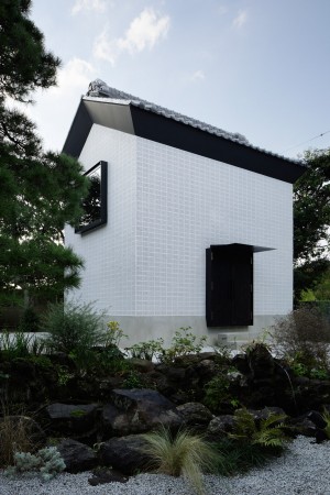 The Rebirth House in Ibaraki by Ryo Matsui