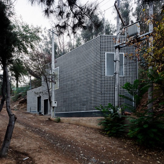 Transmission centre by Umwelt