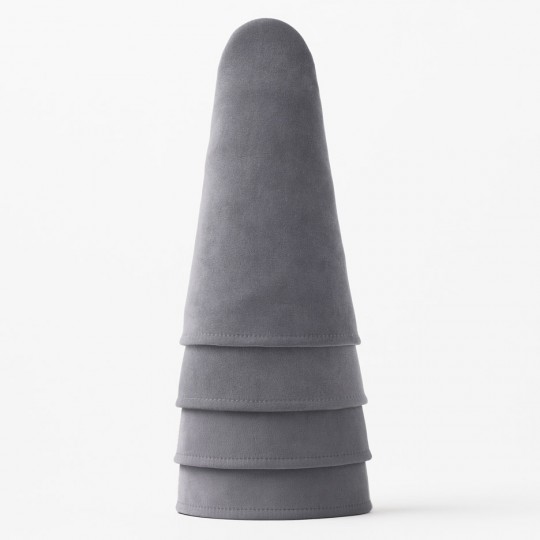 Triangular slippers by Nendo