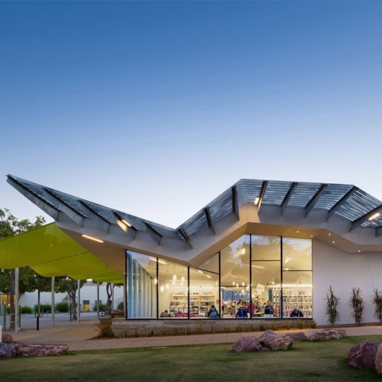 Pico Branch Library by Koning Eizenberg Architecture Inc. (United States)