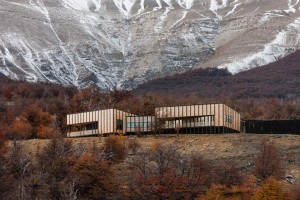 Awasi-Hotel_Felipe-Assadi_dezeen_936_16