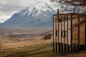 Awasi-Hotel_Felipe-Assadi_dezeen_936_52