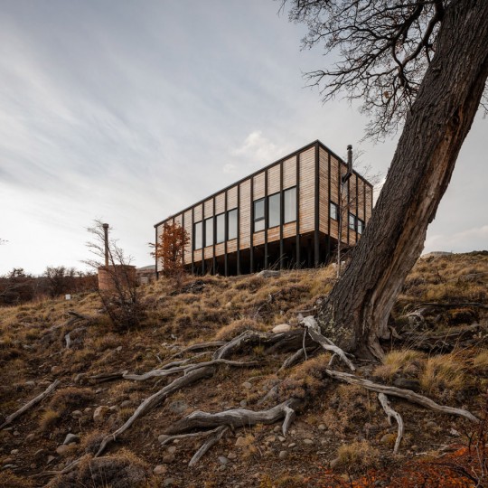 Awasi Hotel by Felipe Assadi