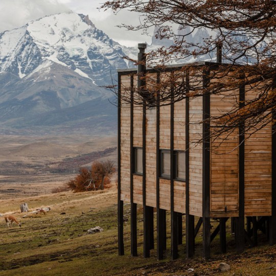 Awasi Hotel by Felipe Assadi