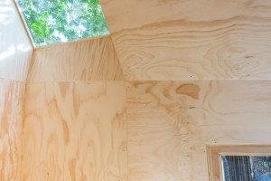 Writing Hut by Architensions