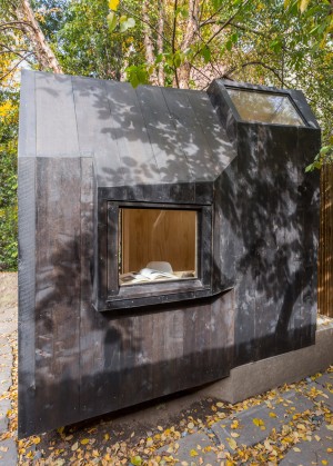Writing Hut by Architensions