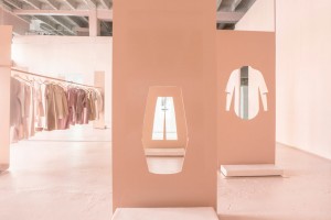 COS LA pop-up store by Snarkitecture