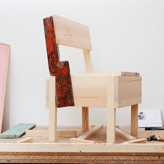 Autoprogettazione furniture by Enzo Mari for CUCULA refugee programme