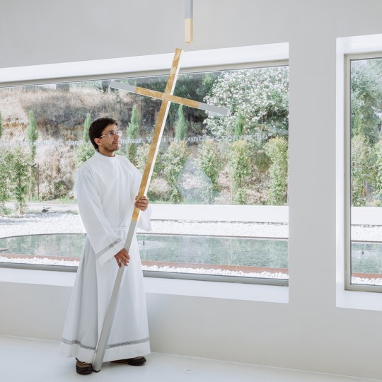 Capela Jesus Mestre by Site Specific Arquitectura