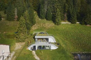 Casa Jura by JDS
