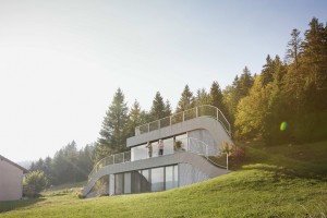 Casa Jura by JDS