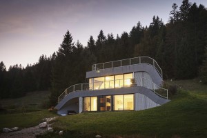 Casa Jura by JDS