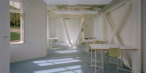Clermont Ferrand School of Architecture by du Besset-Lyon architectes urbanistes