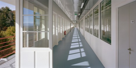 Clermont Ferrand School of Architecture by du Besset-Lyon architectes urbanistes