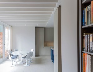 House extension on Coolhurst Road by Alexander Martin Architects