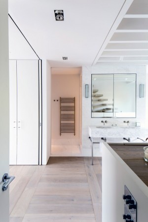 House extension on Coolhurst Road by Alexander Martin Architects