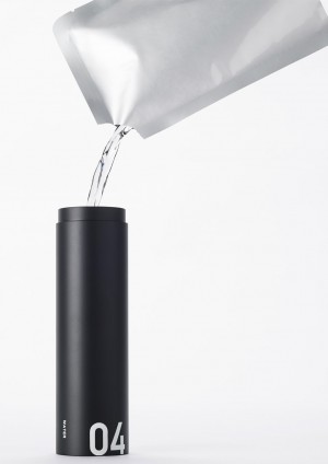 Emergency aid kit by Nendo