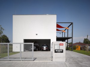 House for a racing car driver by Stempel and Tesar
