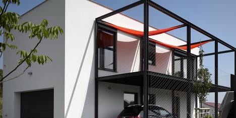 House for a racing car driver by Stempel and Tesar