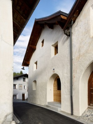 Florins Residence by Baumhauer Architects