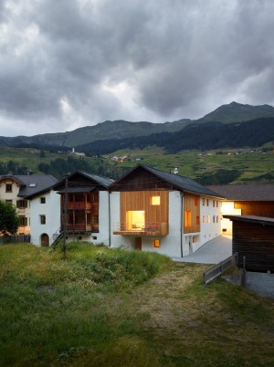 Florins Residence by Baumhauer Architects