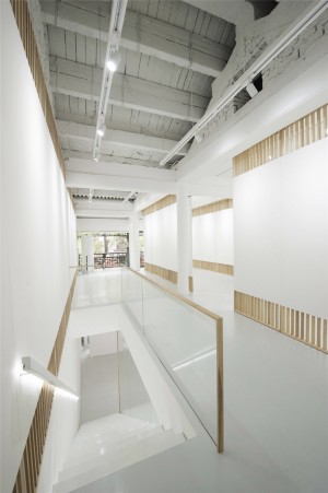 Rongbaozhai Western Art Gallery by Arch Studio