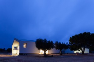 Herdade do Cebolal Winery by Ribeiro de Carvalho Arquitectos