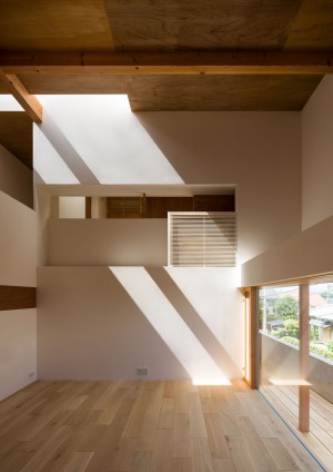 House in Nara by Keiichi Sugiyama
