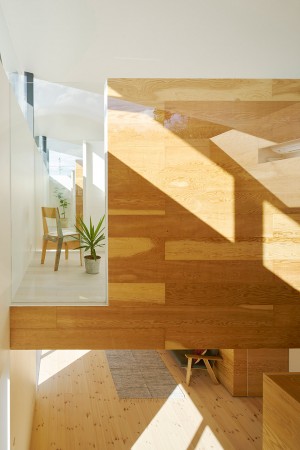 House in Yokkaichi by SYAP