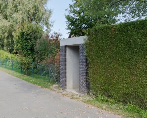 James Bond Garage by B29