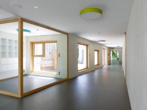 Le Gazouillis Day Nursery in Geneva by Omar Trinca