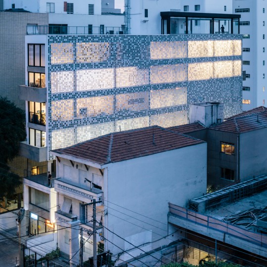 Leitão_653 by Triptyque
