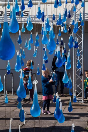 Interactive rain by Luz Interruptus