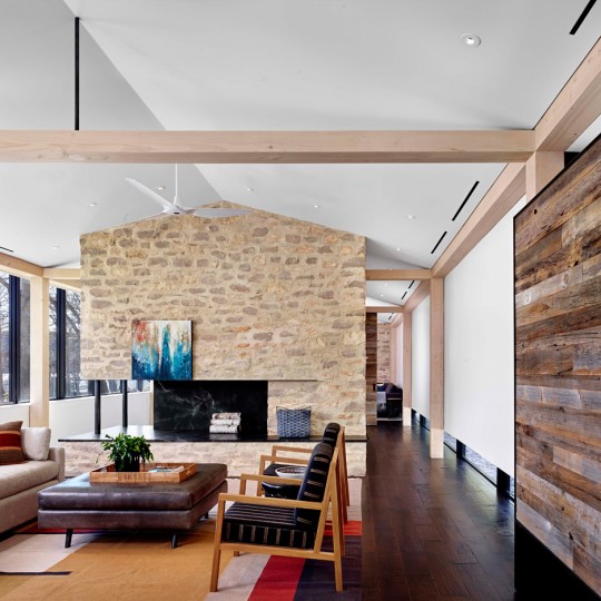 Modern Texas Prefab by Aamodt / Plumb Architects