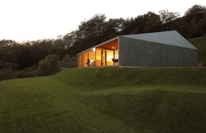 Montebar Villa by JMA Architects