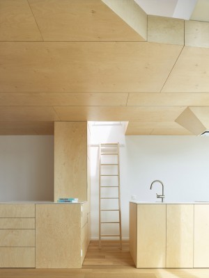 Apartments by Edouard Brunet and François Martens